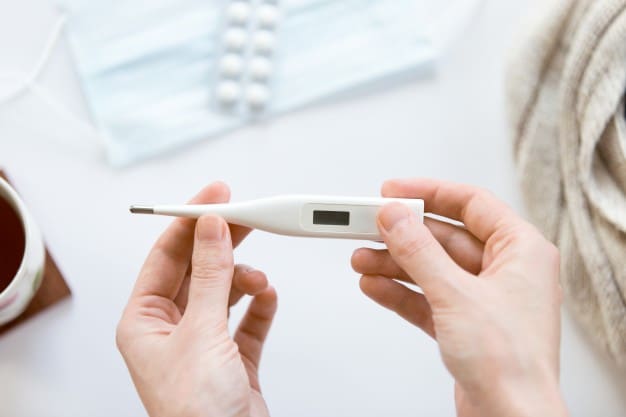 أسباب ارتفاع حرارة الجسم عند المرأة وكيفية التعامل معها طب فاكت